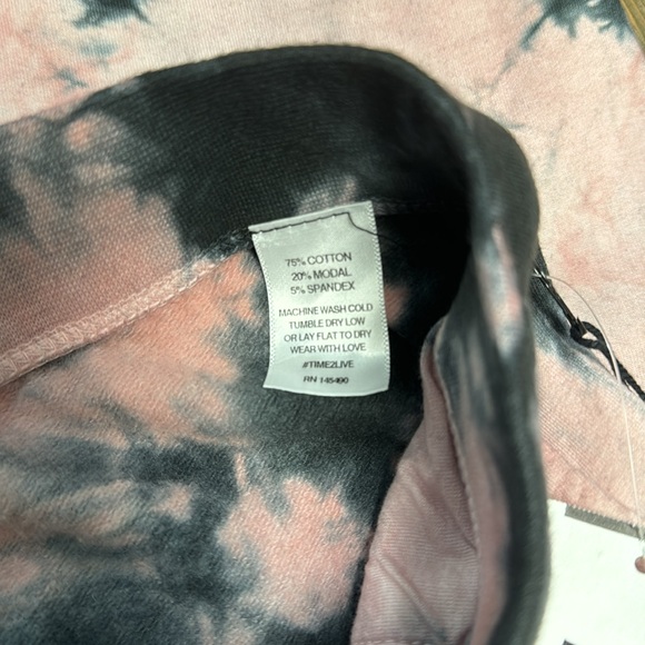 NEW WITH TAGS ELECTRIC AND ROSE BLUSH ONYX SIZE SMALL - Picture 6 of 6